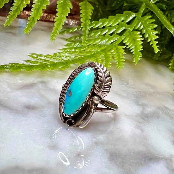 Vintage Handmade Turquoise Ring Solid 925 Sterling Silver Feather design Small - Picture 4 of 7